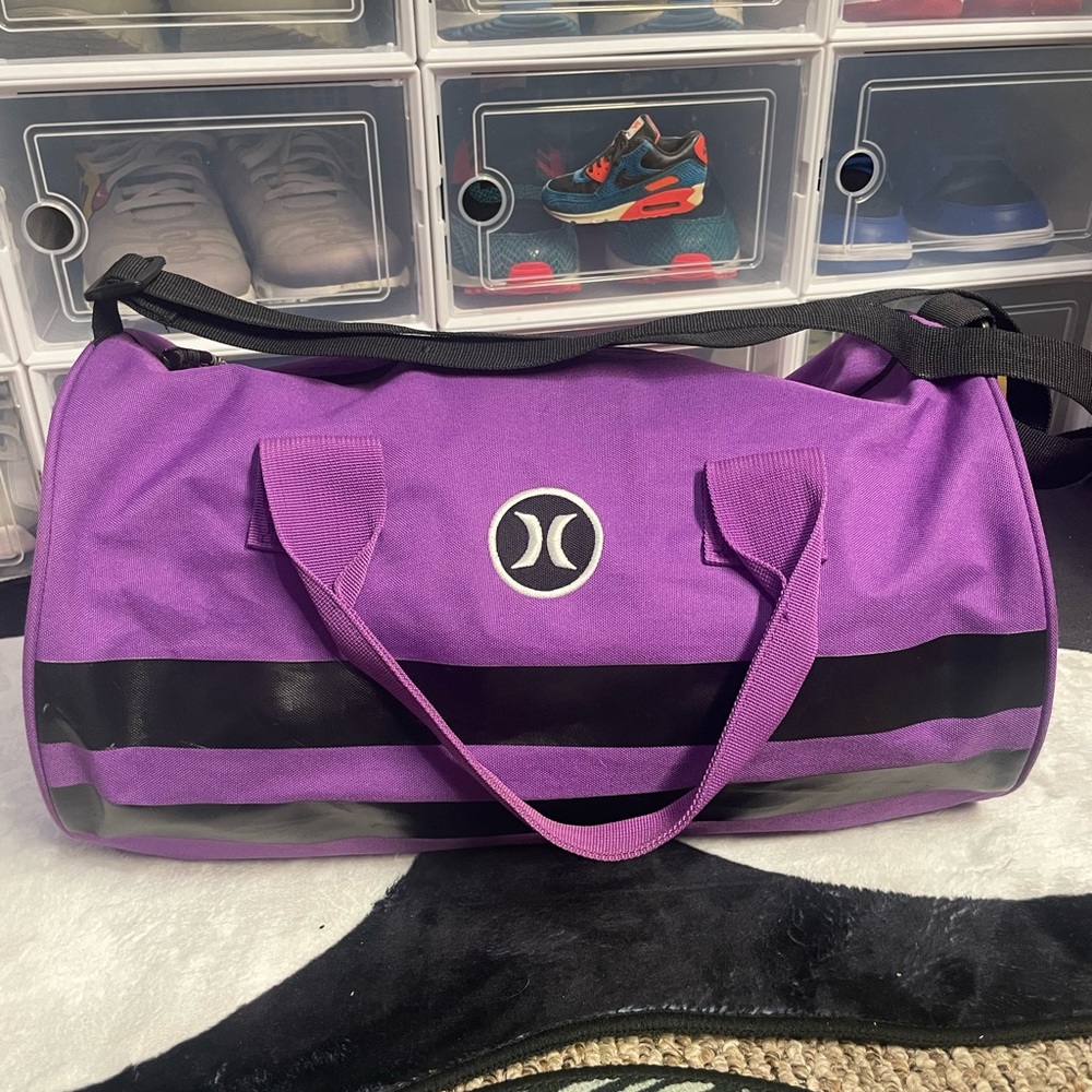Hurley duffle bag
